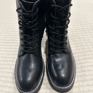 Lace up military style boots